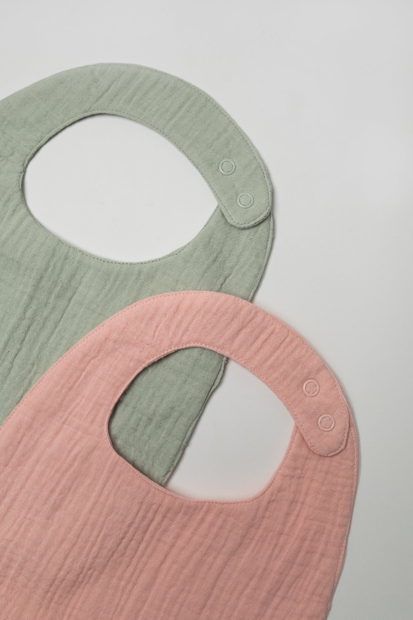 Organic Muslin Cotton Bibs (Pack of 2)